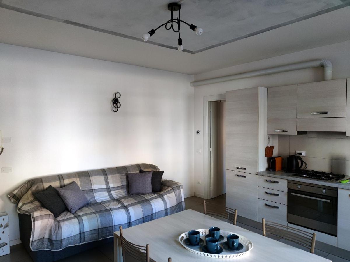 Grey House Pavia Con Box Privato Apartman Kültér fotó